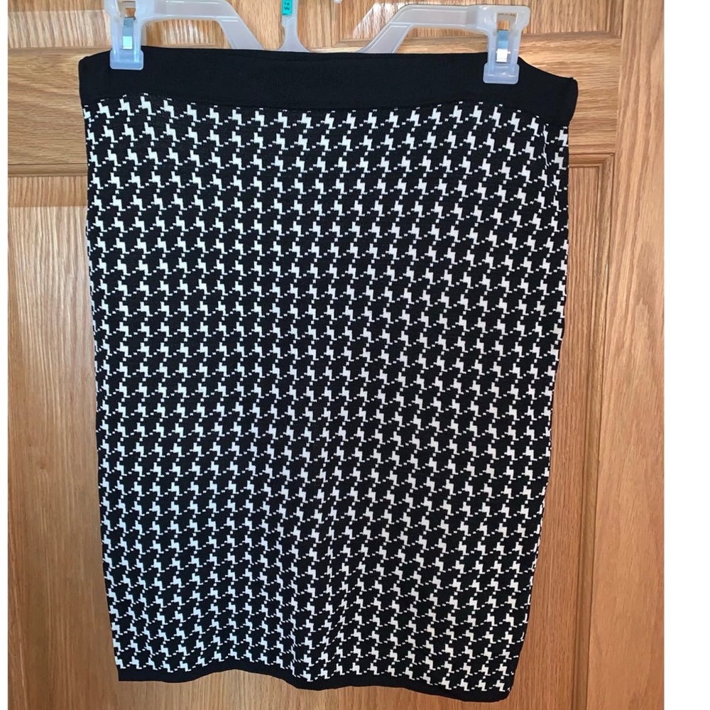 Max Studio skirt